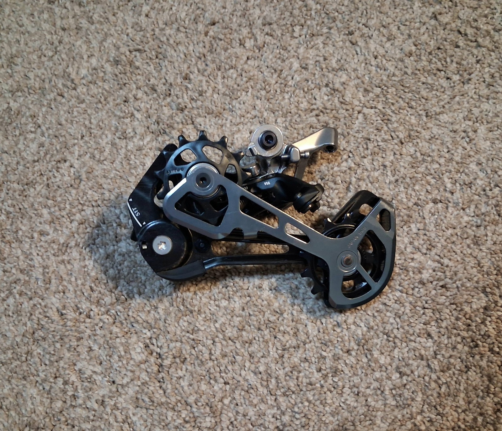 NEW Shimano XTR RD-M9100 SGS Rear Derailleur 12-Speed Long Cage MTB