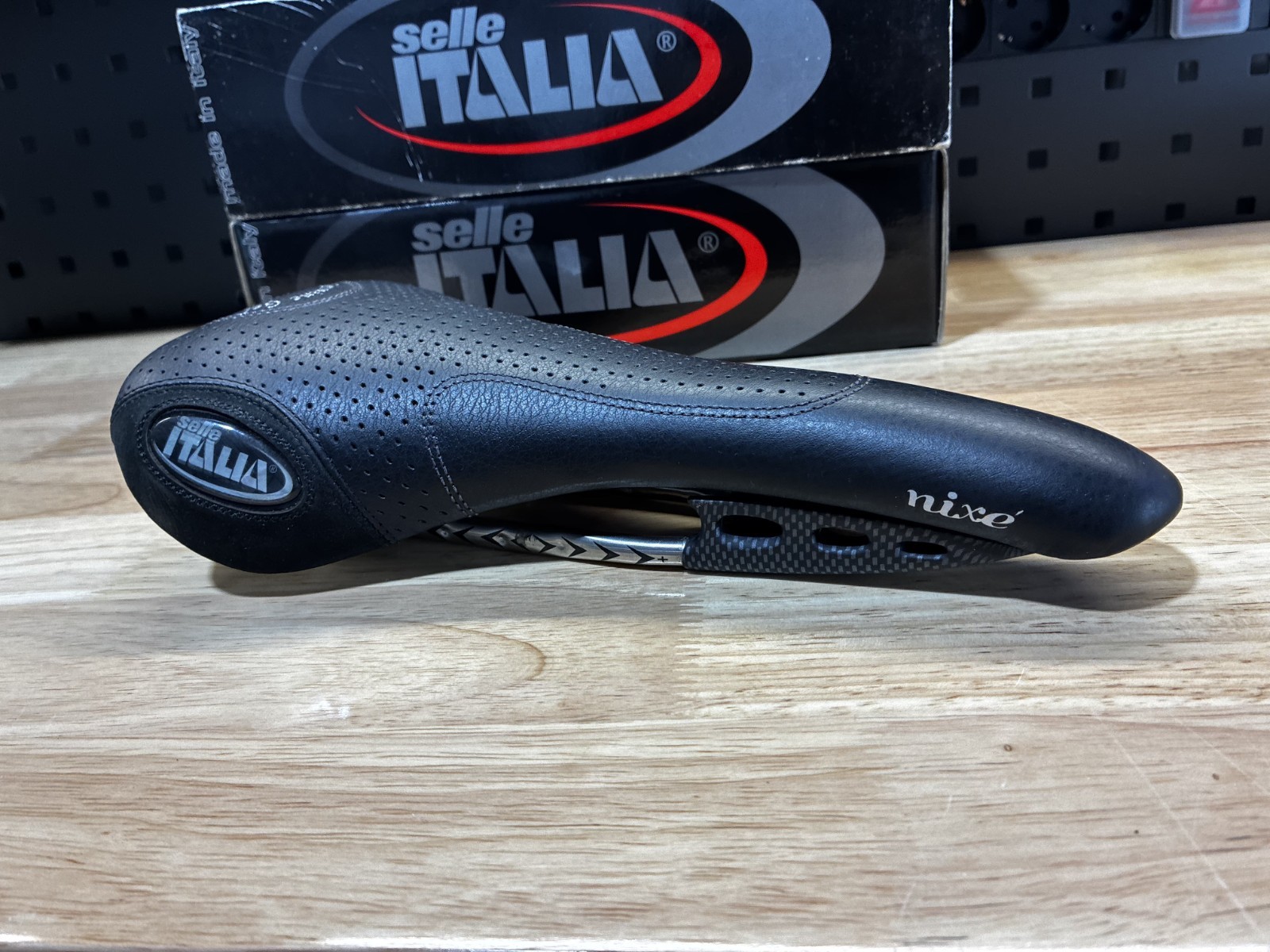 Selle Italia Mermaid GG03 Carbon Saddle Saddle 90s NOS