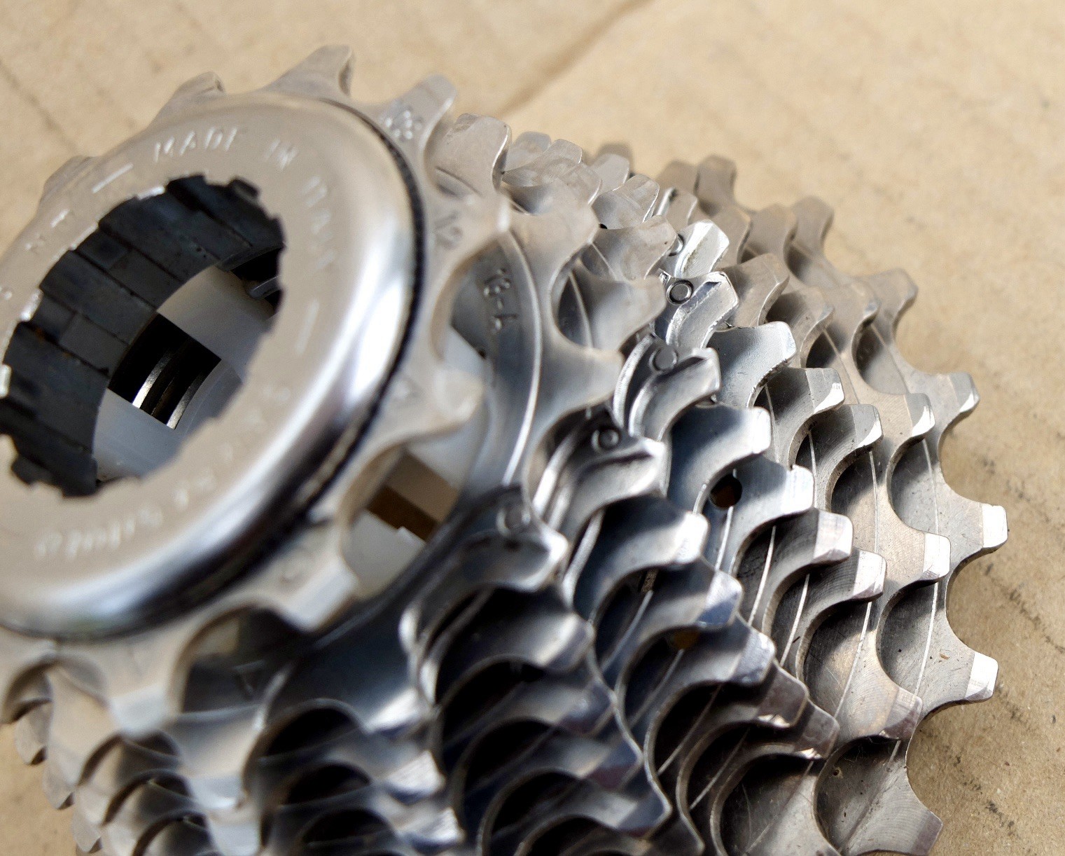 Campagnolo Record 10sp Cassette Ultradrive 12-23TH (Mint Condition)