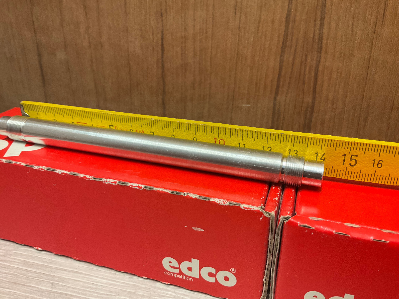 Vintage NOS edco Competition rear AL hub Achse axle 7-s total lenght 147mm (135)