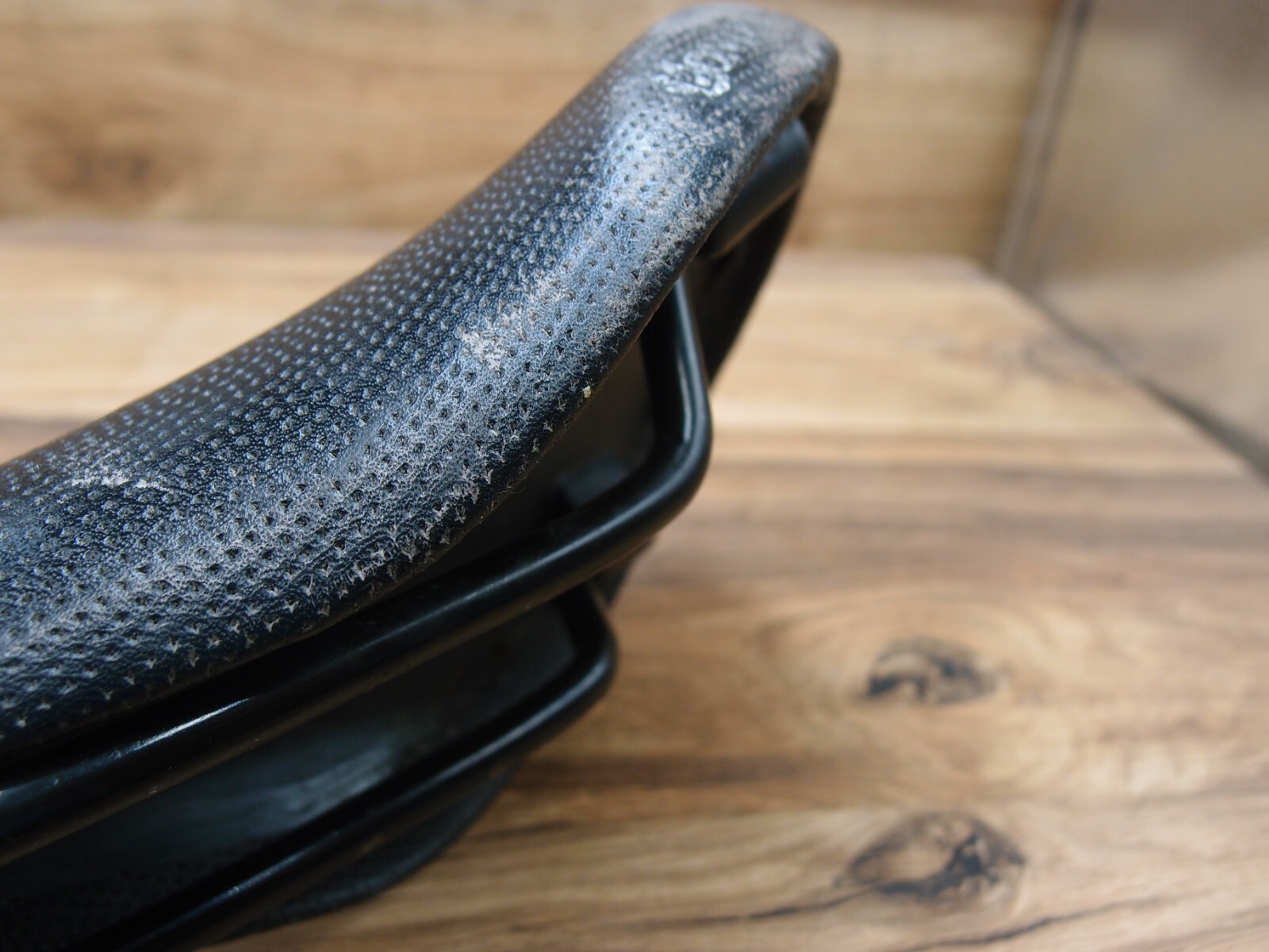 1993 MTB saddle Bontrager C20 by VELO made in Italy seat