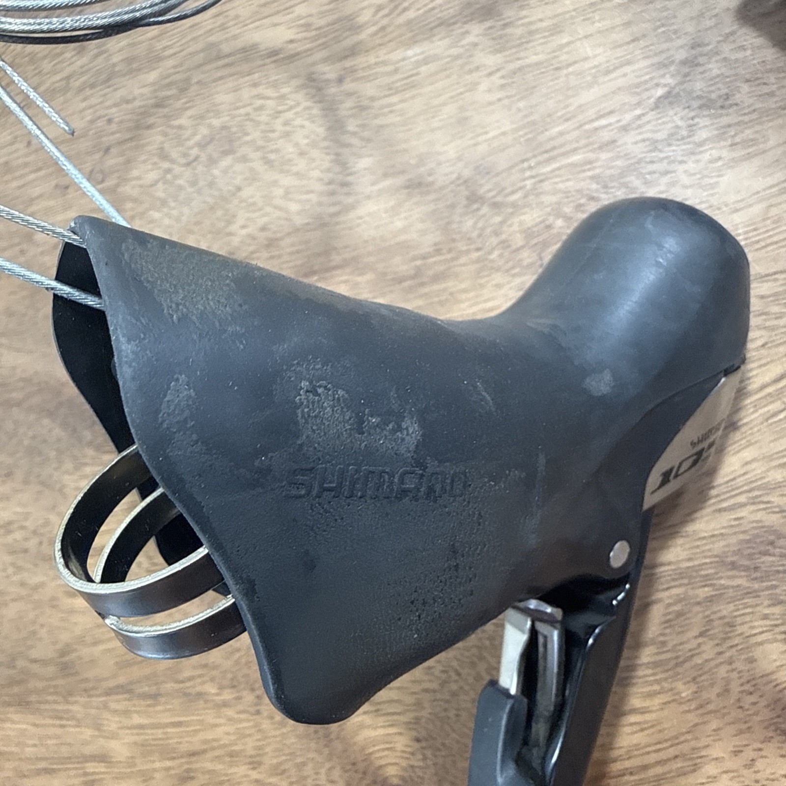 Shimano 105 ST-5700 ST-5703 3×10 Triple Road Bike Shifter Pair