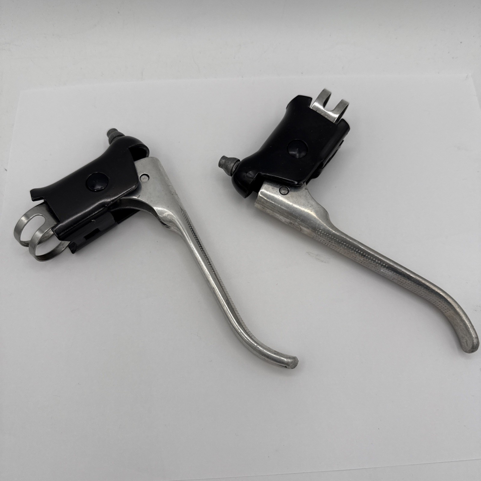 DIA-COMPE REGULAR BICYCLE NON AERO *flat Bar* BRAKE LEVERS Black/ Silver