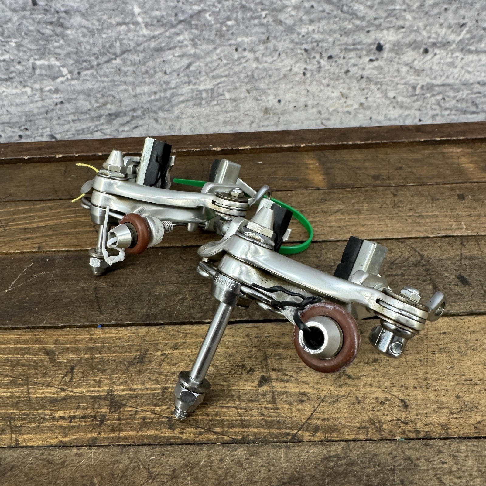 Vintage Suntour Superbe Caliper Brakes Set Silver Nut Road Bike Side Pull Japan