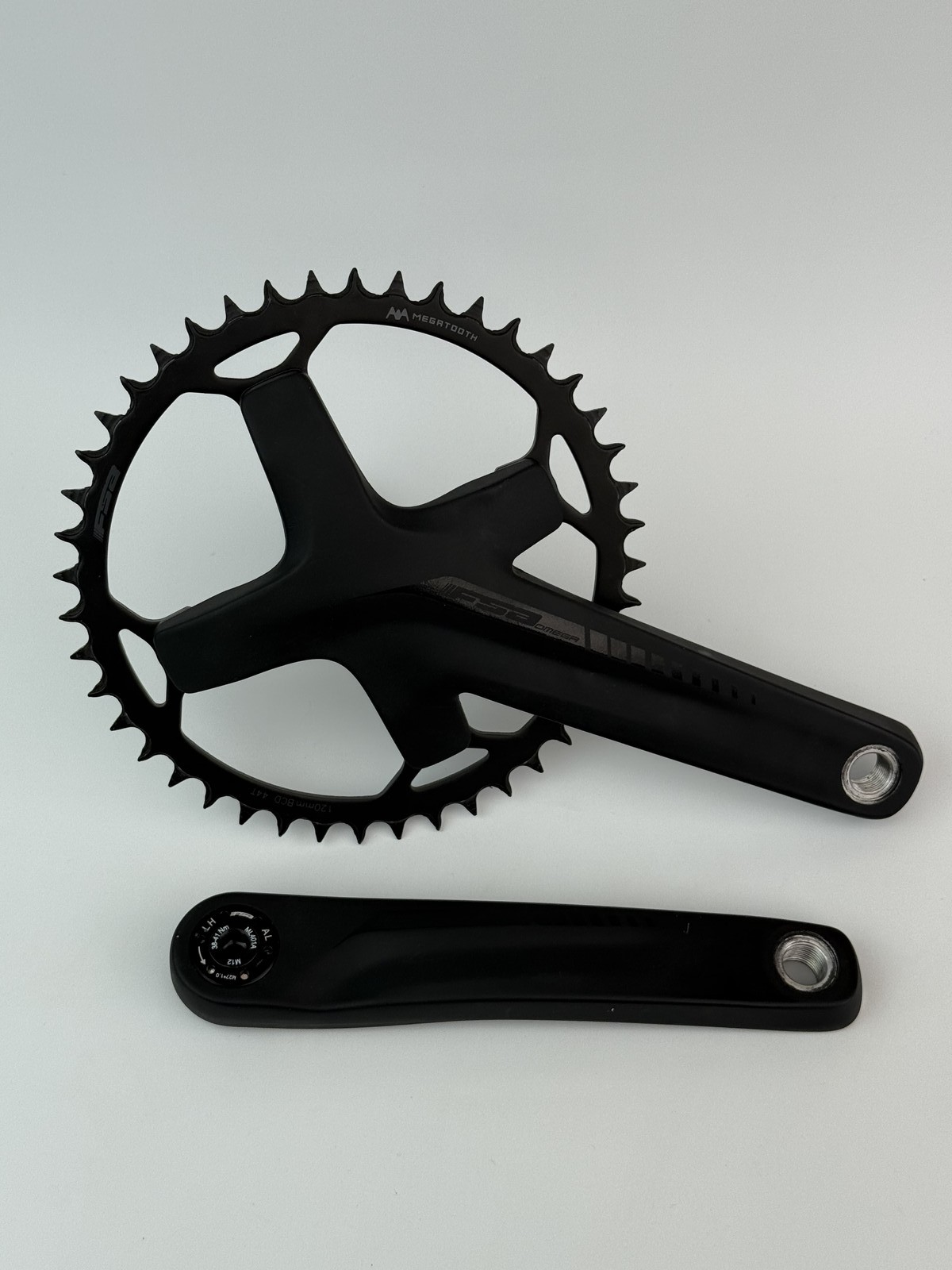 FSA 1x Crankset 44T 172.5mm BB386EVO Megatooth NEW