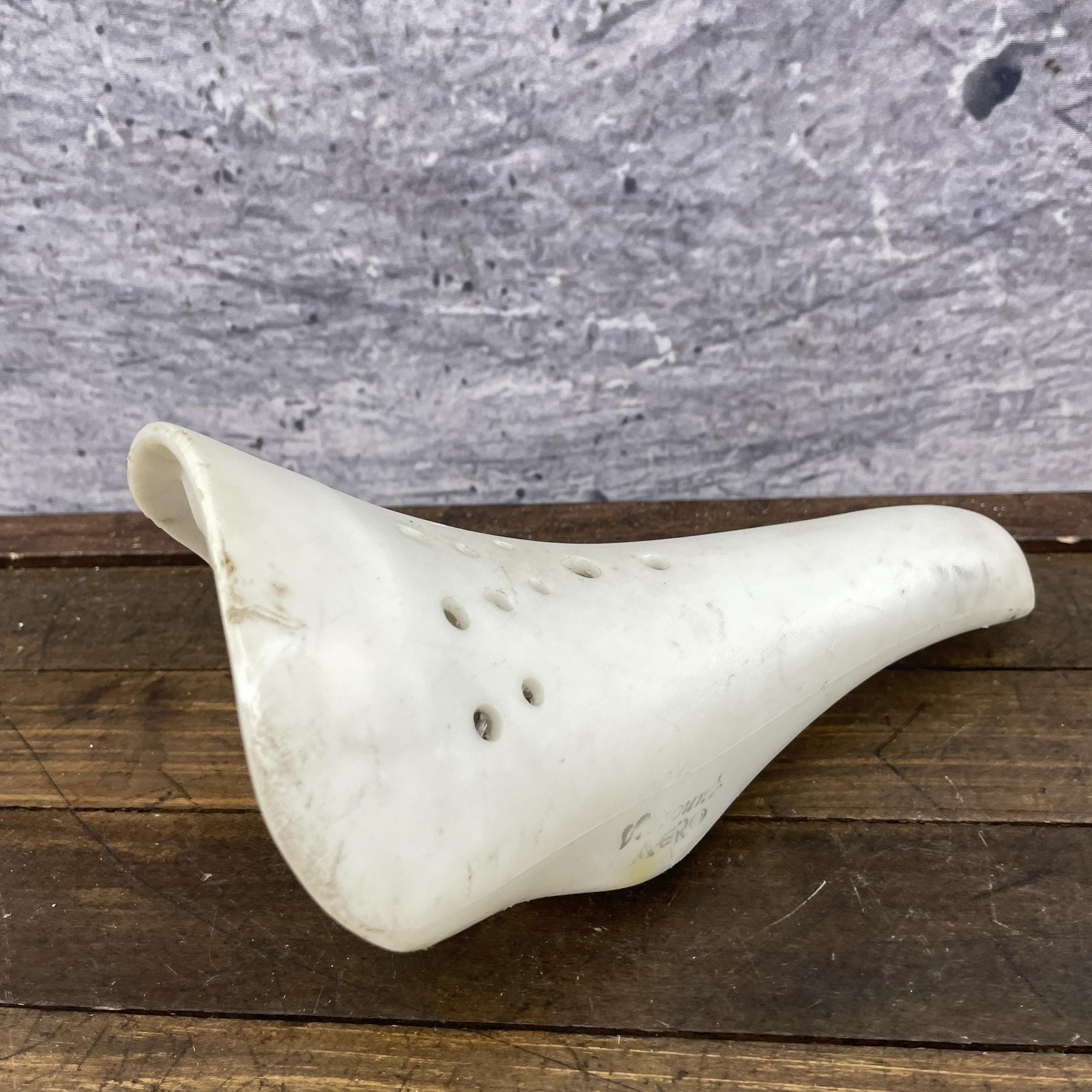 Vintage Viscount BMX Mini Aero Bicycle Saddle Seat White Pit Bike H292 1980s