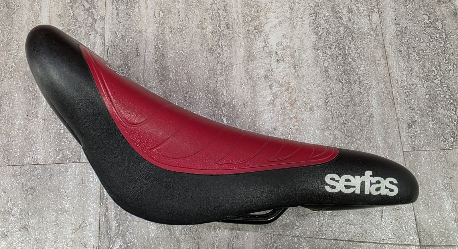 Vintage Serfas Downhill DH Bike Saddle RARE