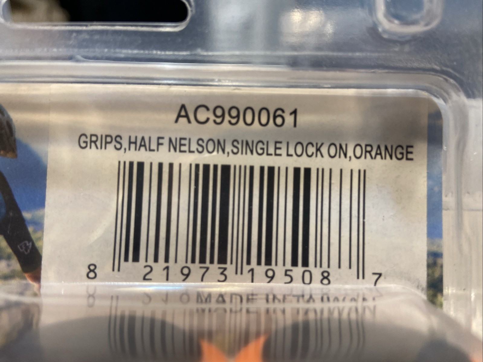 Race Face Half Nelson Lock-On Grips (Orange) [AC990061]