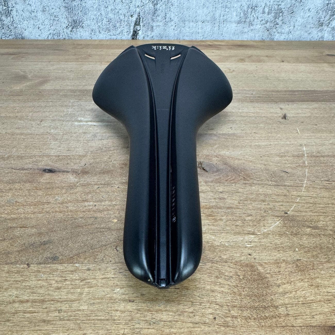 Low Mile! Fizik Antares R1 Versus Evo 139mm 7x9mm Carbon Rails Bike Saddle 172g