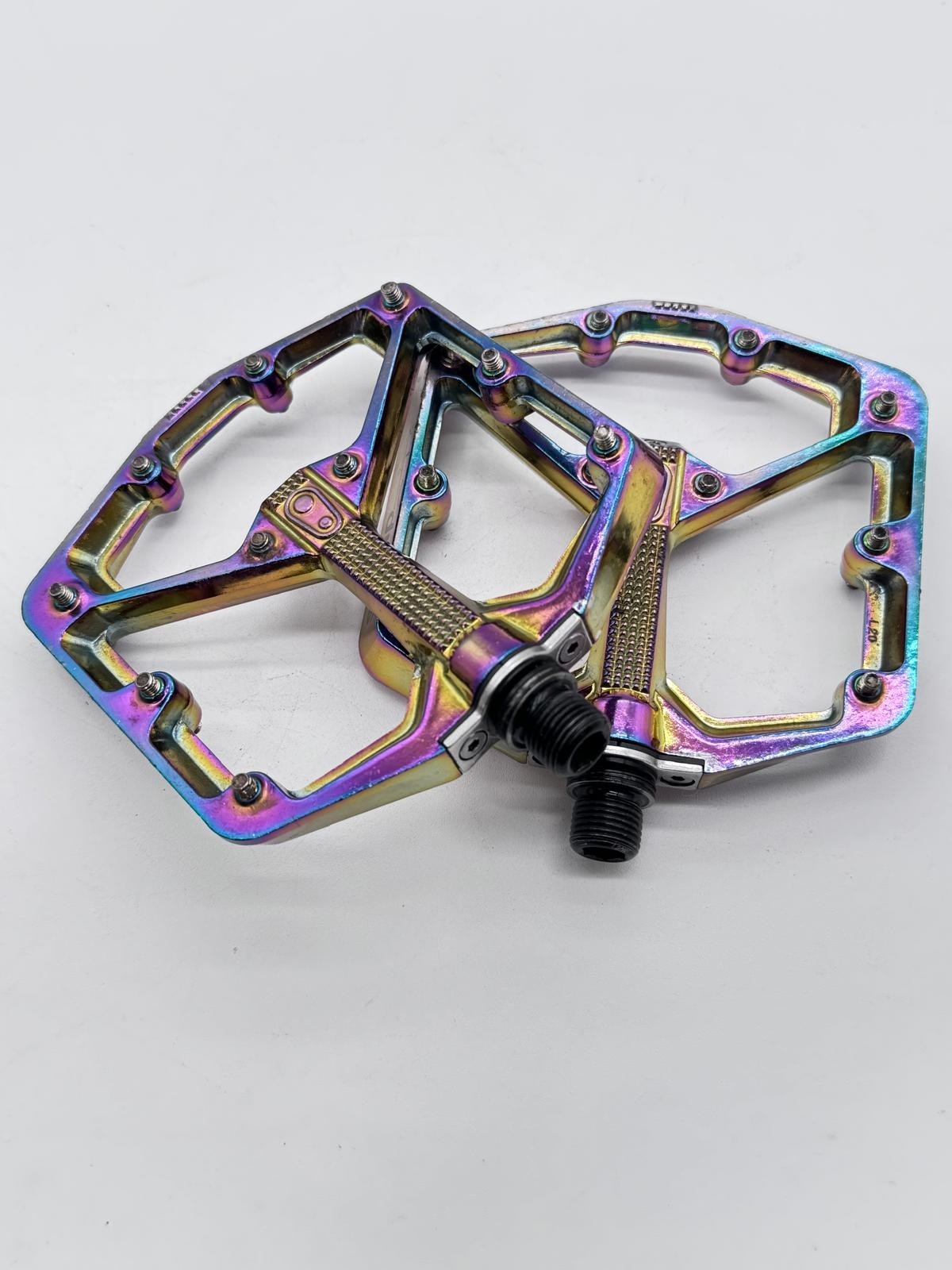 Crankbrothers Large Platform Stamp 7 Bike Pedals – Oil Slick