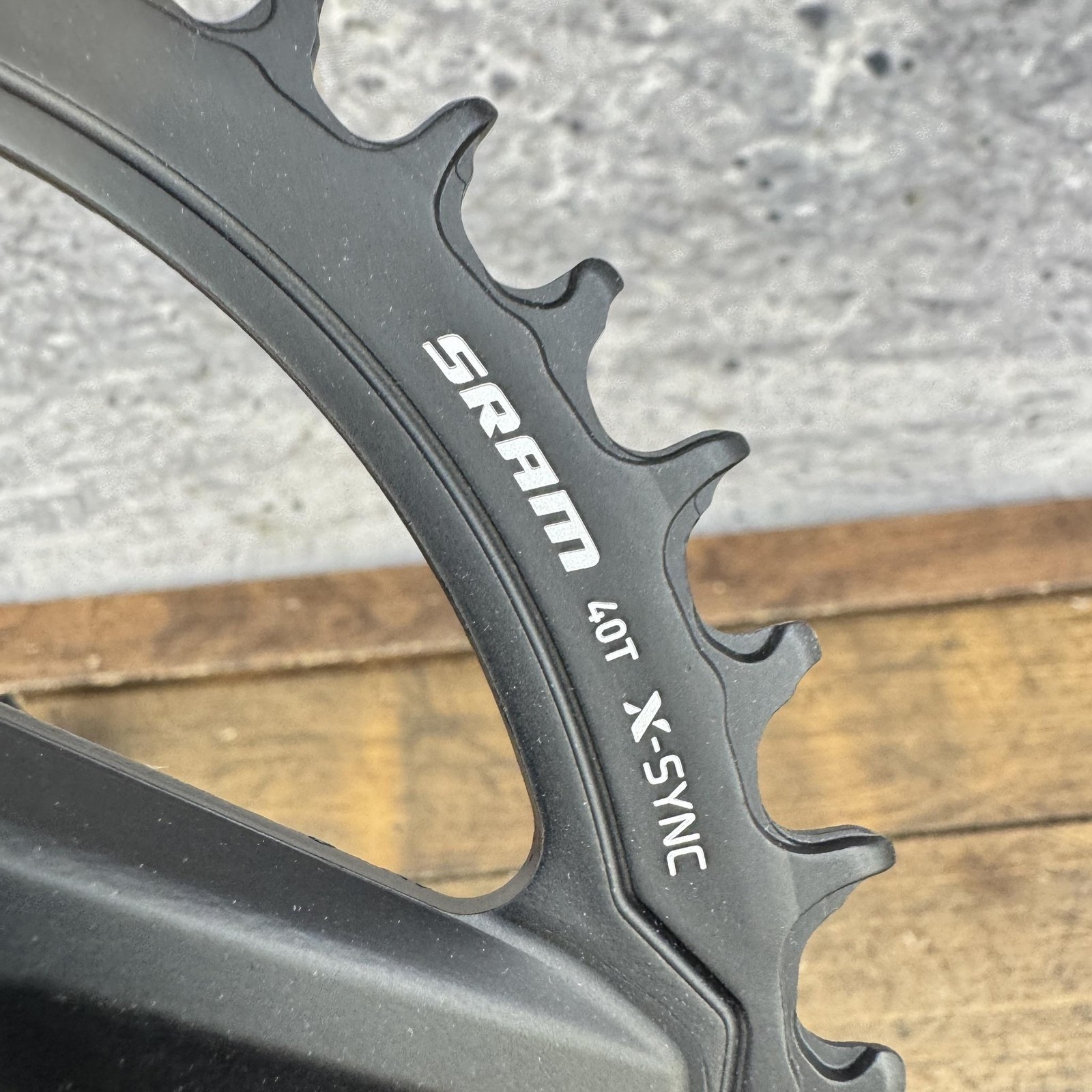 SRAM Rival 1 DUB Wide Crank Set 172.5 Mm 40T X-Sync Road Gravel 1x AXS Bike