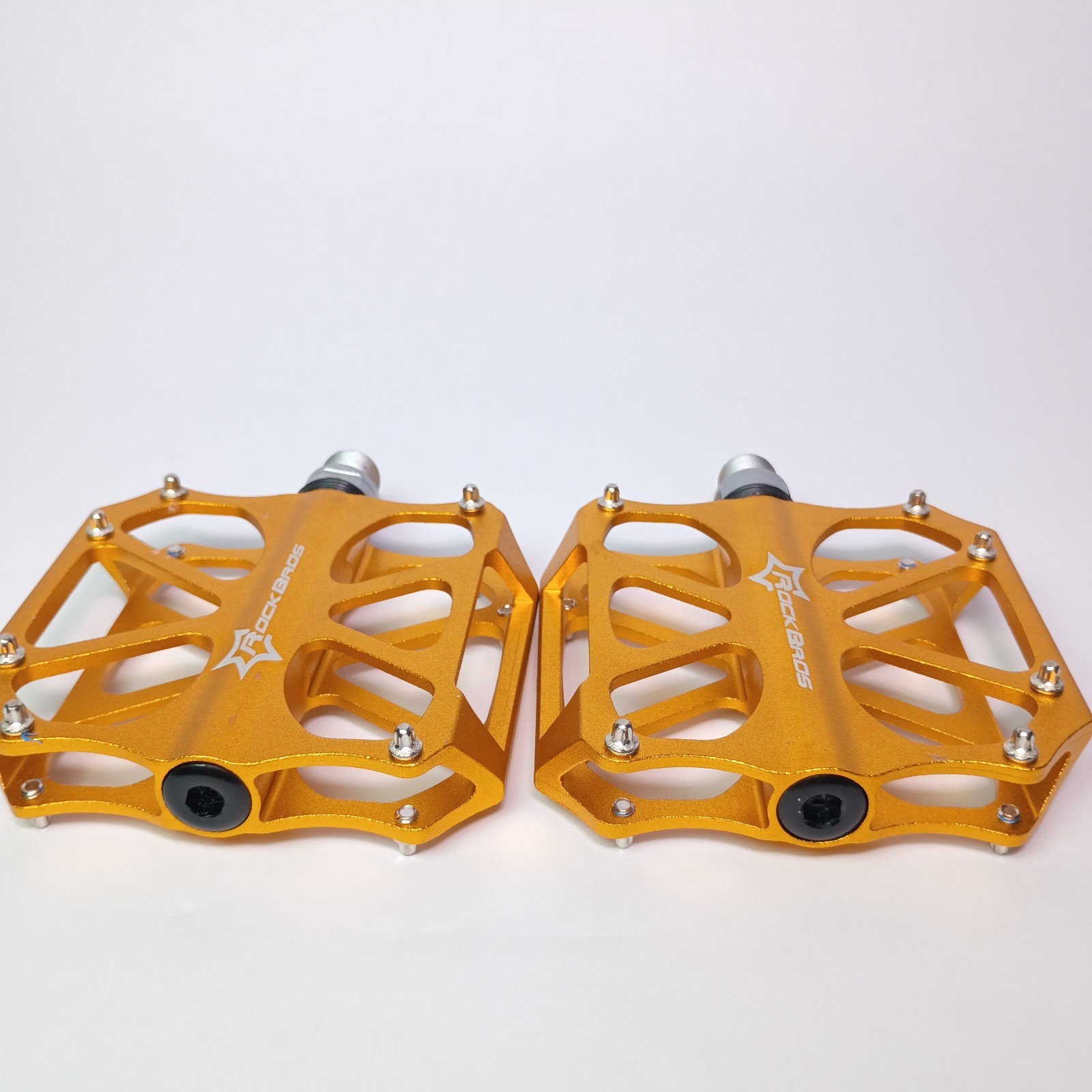 ROCKBROS Gold Bike Pedal Aluminum Alloy 9/16″ Anti-slip Pedals 2 Sealed Bearings