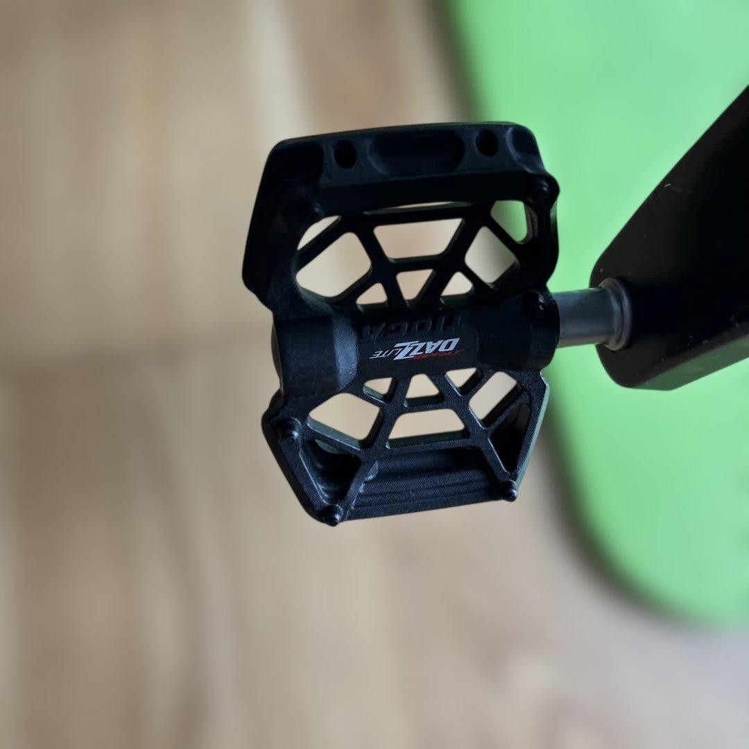 TIOGA DAZLITE flat pedal