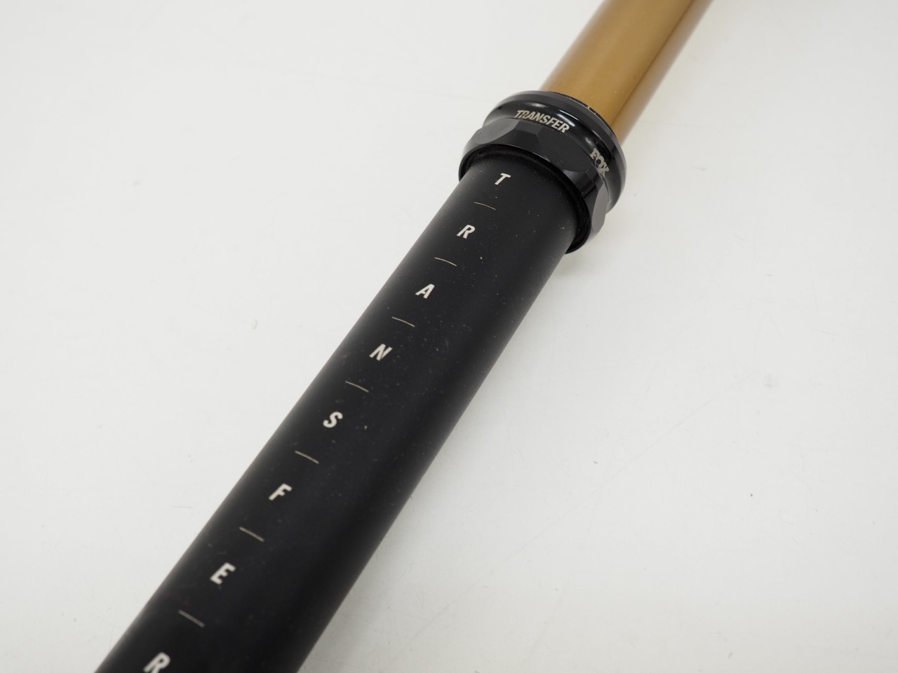 2023 Fox Factory Transfer 30.9x530mm 200mm Dropper Seatpost Kashima Black/Gold