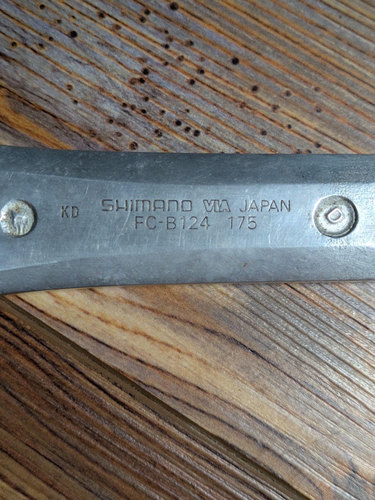 Vintage Shimano FC-B124 Crank BCD 175 Silver 5-Arm
