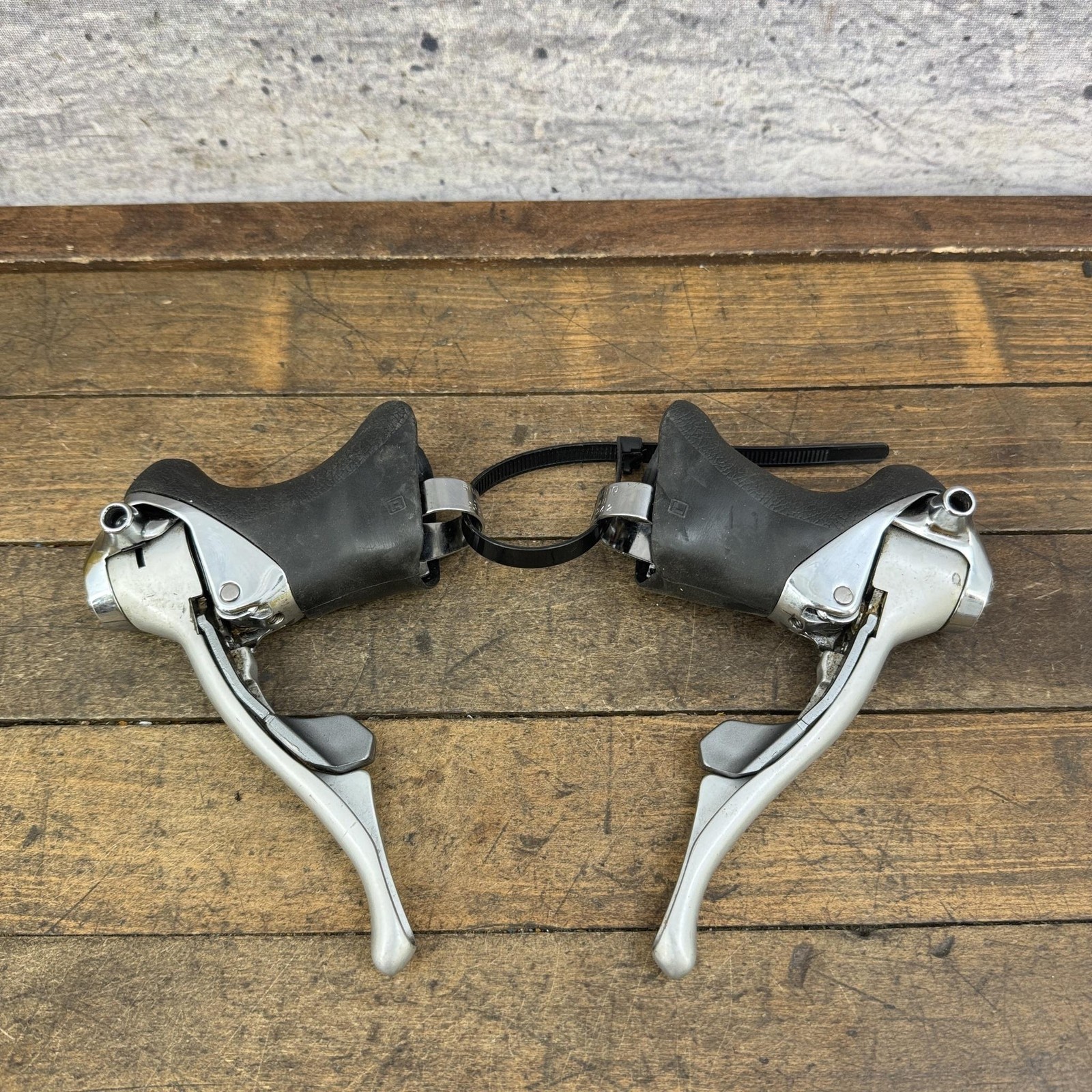 Vintage Shimano Dura Ace Shifter Lever Set ST-7401 ST-7400 STI Brake
