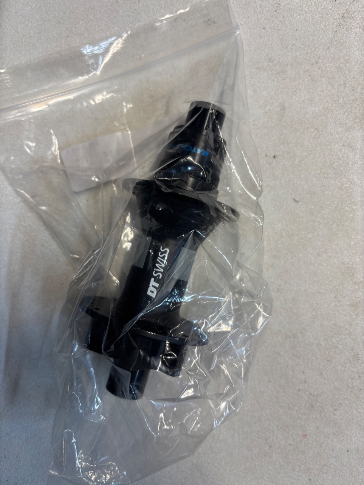 DT Swiss 370 12×148 Boost 6-Bolt 24T Ratchet LN SRAM XD 32H Hole Rear Hub