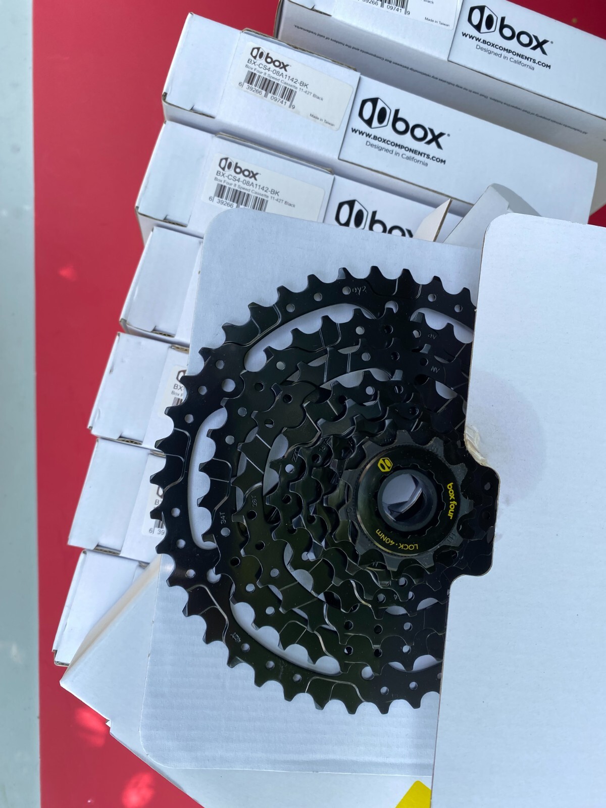 Cycling -Box Components Box Four 8 speed cassette 11-42T BX-CS4-08A1142-BK