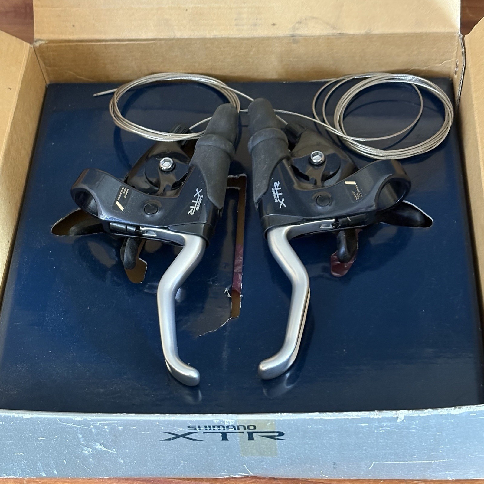 Vtg NOS Shimano XTR M900 Shifter Brake Lever Combo NIB STI Rapidfire 3×8 Cables