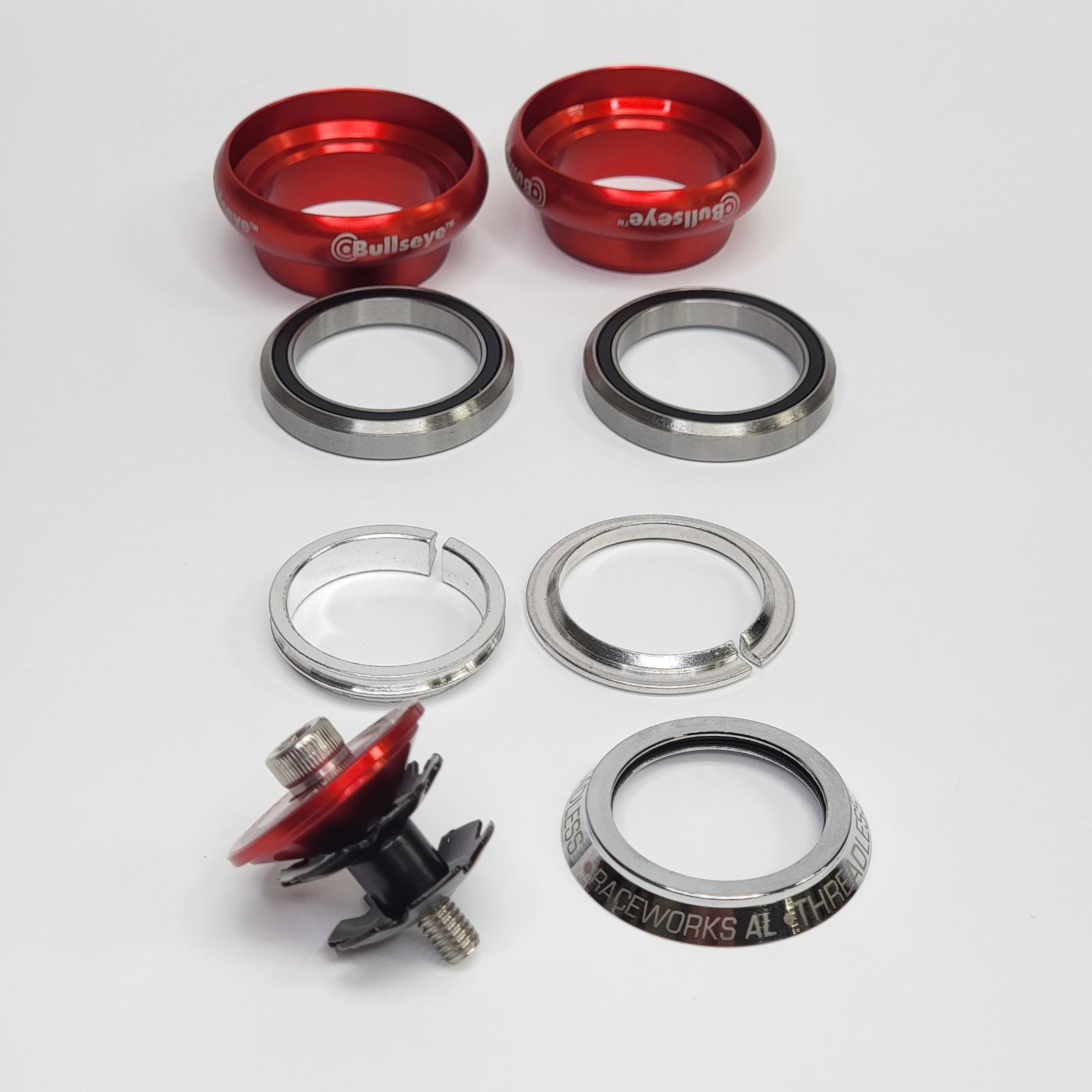 NEW – BULLSEYE BMX 1 1/8″ RACEWORKS PRESS IN HEADSET – RED & CHROME COLORS