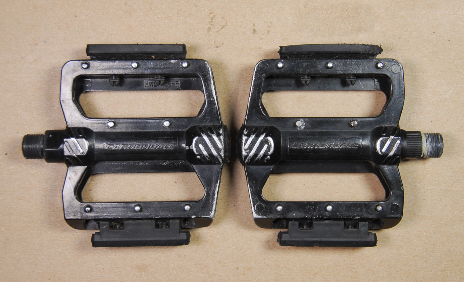 Cannondale NWL-468 Aluminum Platform Pedals 100x90mm 9/16″ Black