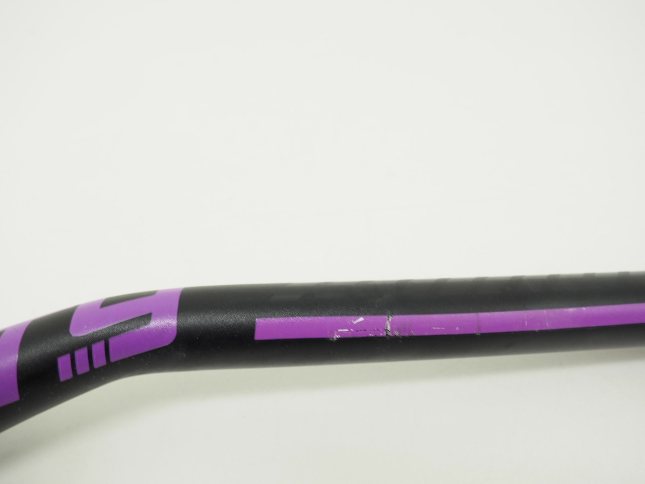 Deity Racepoint 785mm Aluminium MTB Handlebar 35mm Clamp 38mm Rise