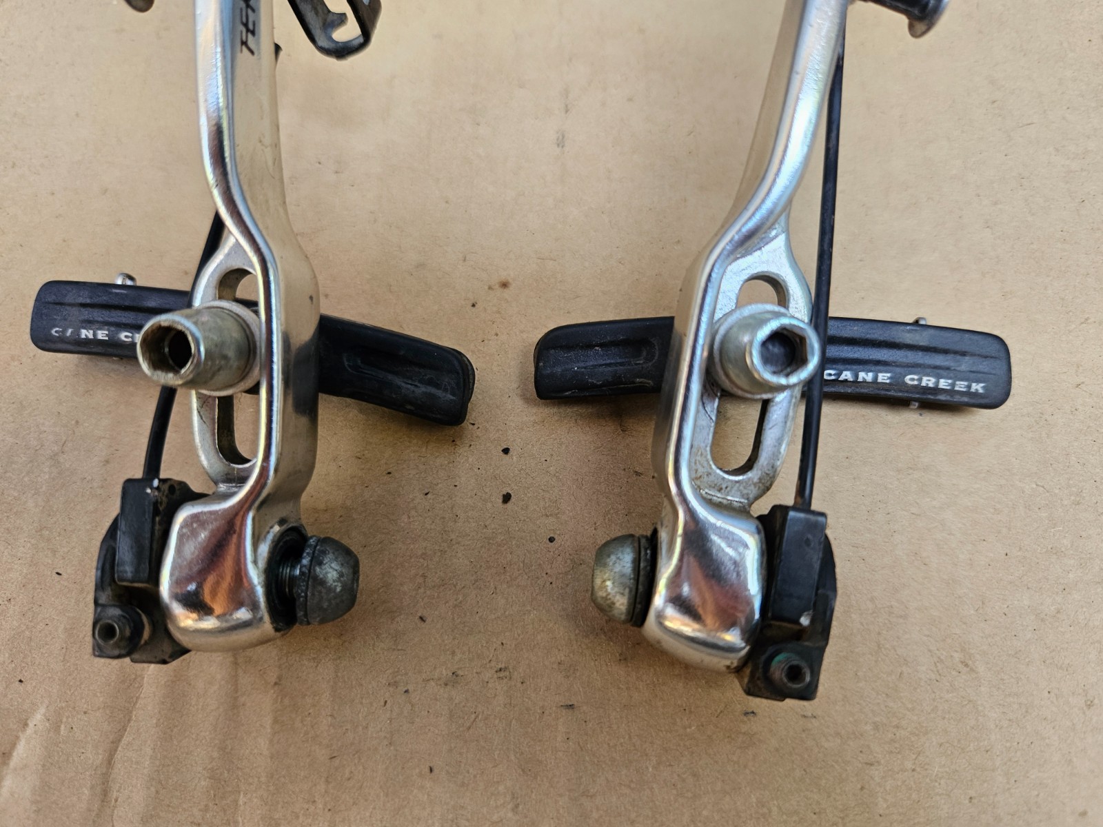 Tektro 823A Mountain Hybrid Bike V-Brakes Silver Front Rear Set + Kool Stop Pads