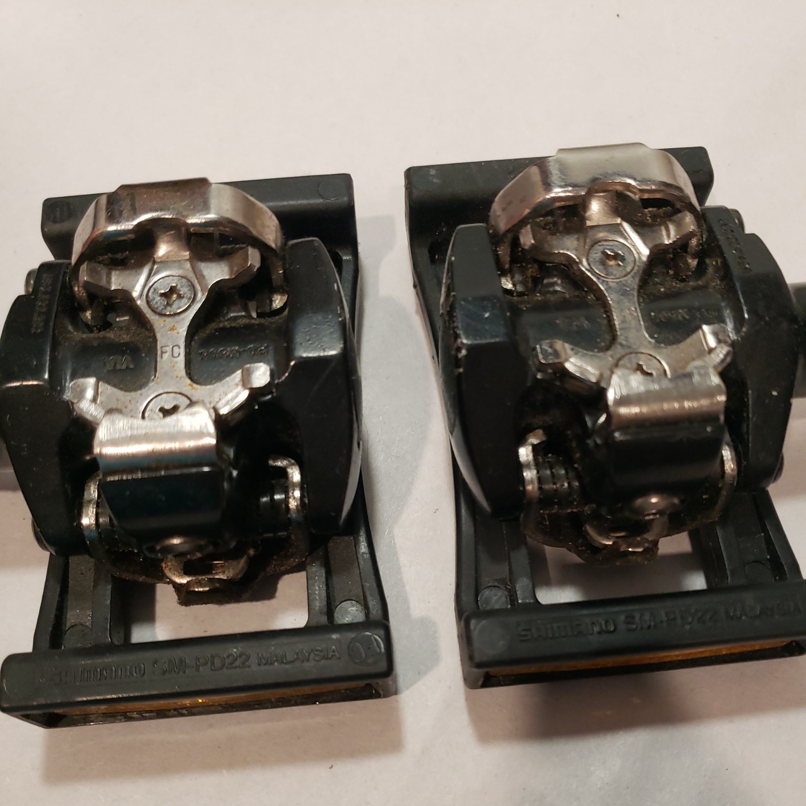 Shimano PD-M505 SPD Pedals w/ SM-PD22 Platform Adapters Reflectors Clipless