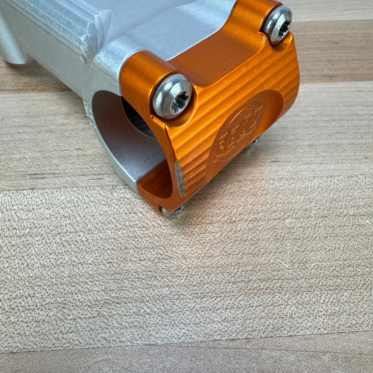Paul Boxcar 90mm ±15º Silver/Orange 31.8mm x 1 1/8″ Alloy Bike Stem 169g