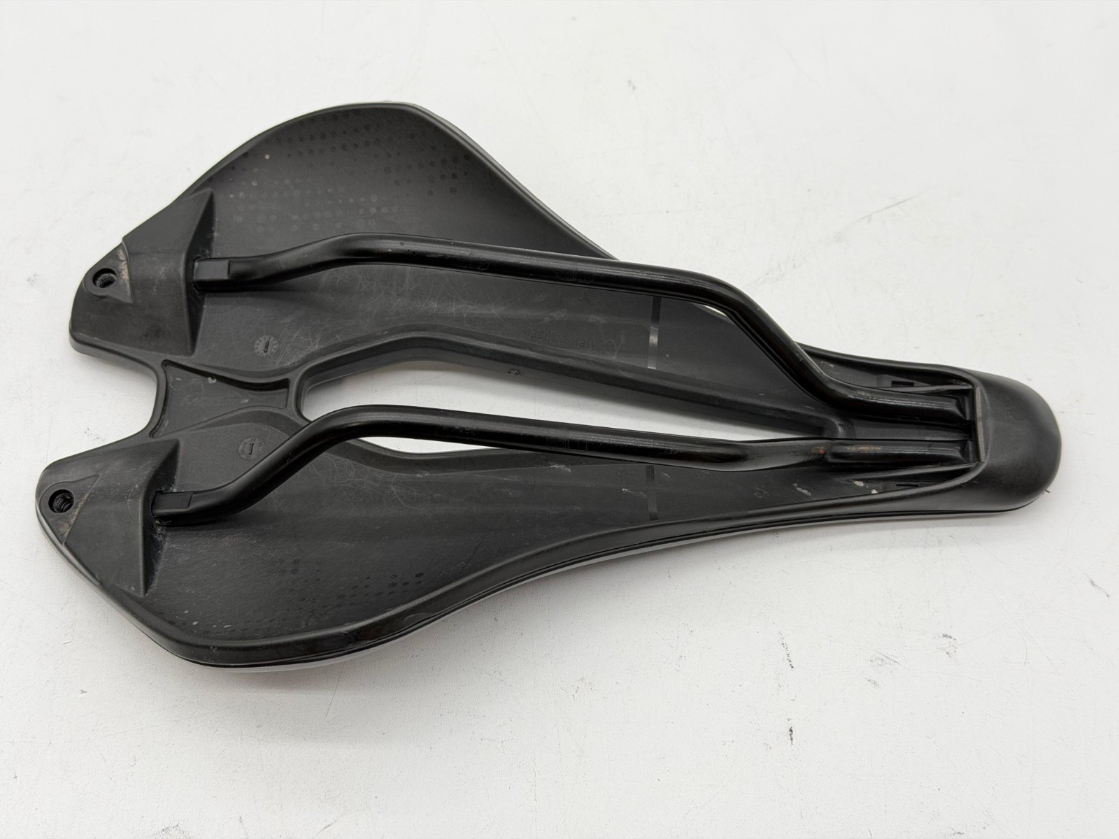 Prologo MOST LYNX Ultra Manganese Rail 245mm x 143mm Saddle MSRP $150 Pinarello