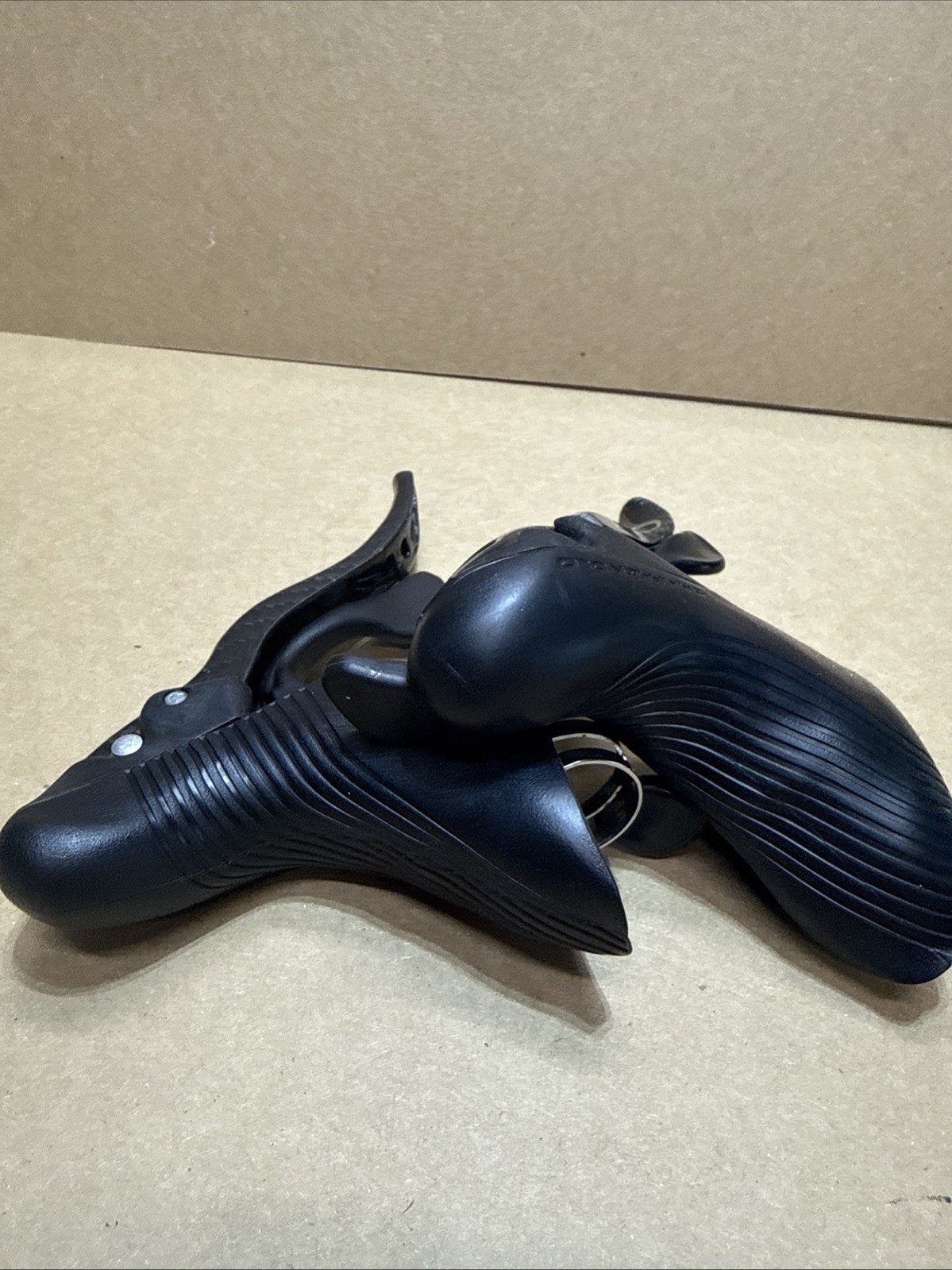 Campagnolo Record Carbon Fiber 11 Speed Ergopower Levers Shifters brd54