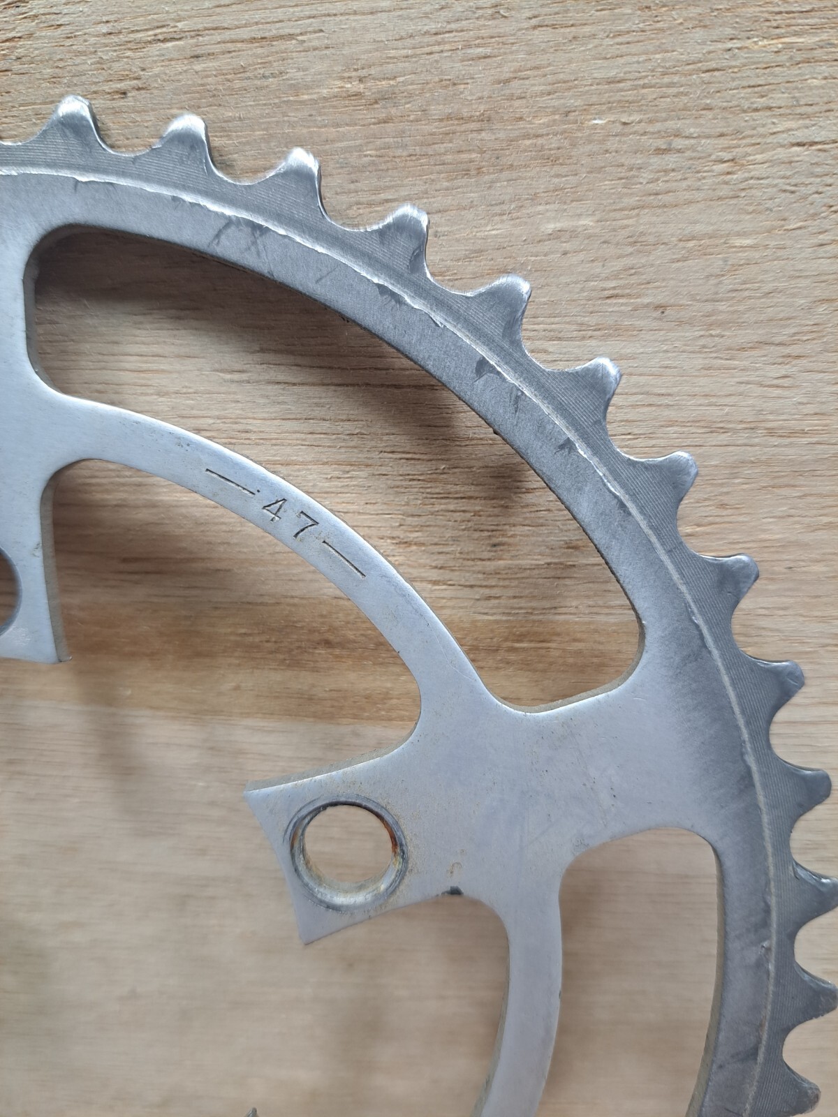 Vintage SR Suntour Sakae 47 Tooth Chainring – 86 BCD – UNRAMPED