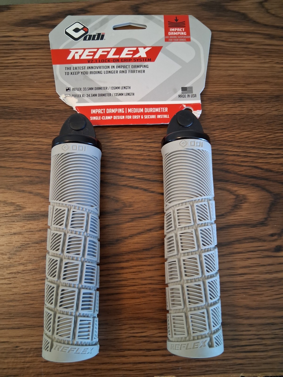 ODI Reflex V2.1 Lock-On Grips 135MM Graphite/Grey