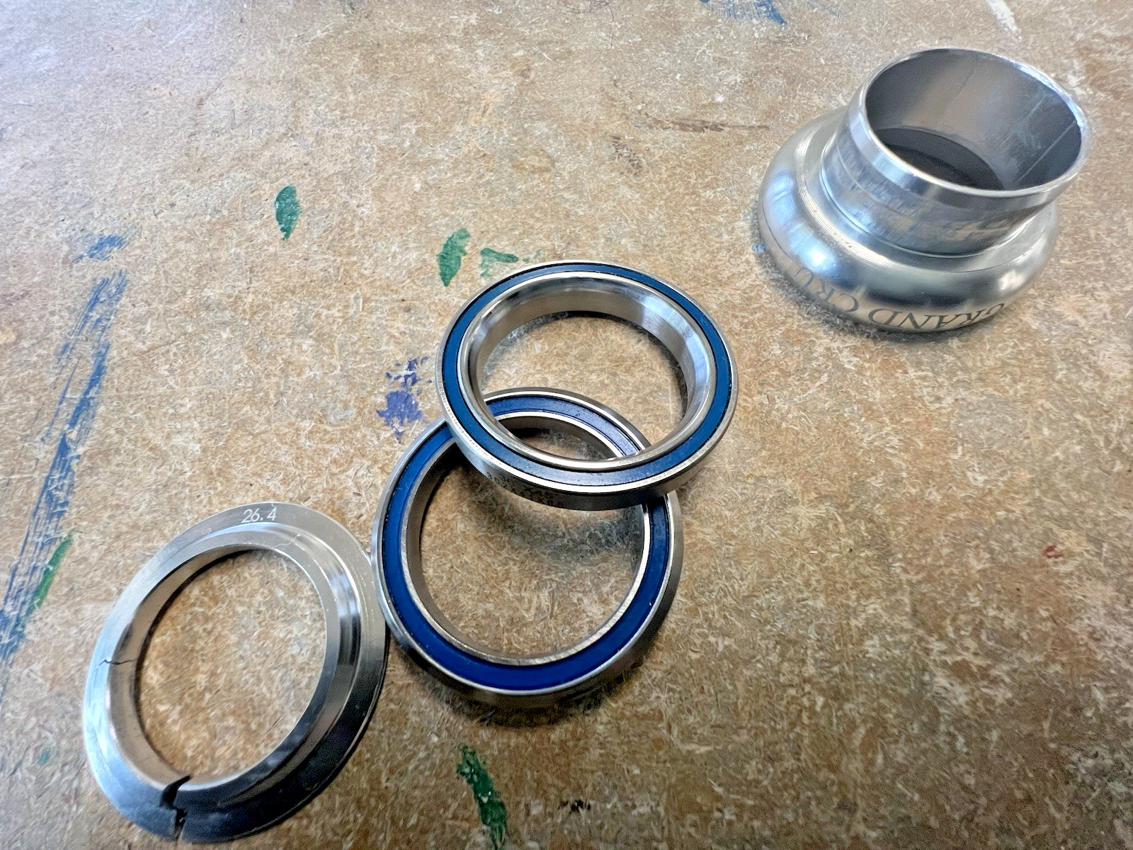 Velo Orange Grand Cru 1″ Headset Sealed Bearing Silver *Needs Crown Race