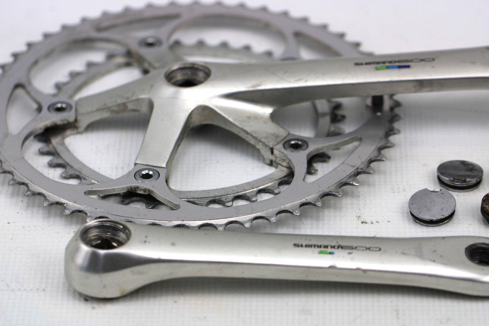 SHIMANO 600 ULTEGRA CRANKSET FC-6400 172.5mm 38-53t 680g Square Taper Double