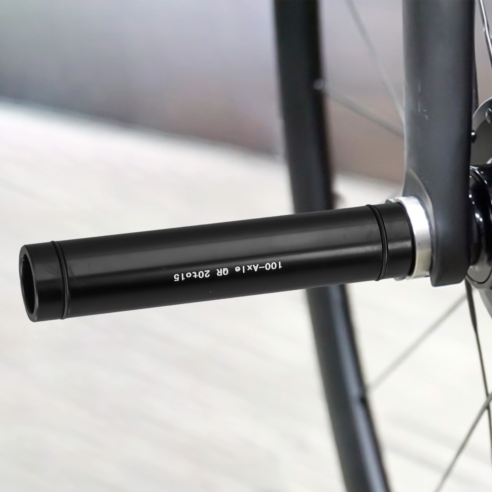 20mm to 15mm Front Wheel Thru Axle Adapter for CNC Aluminum Alloy Hubs