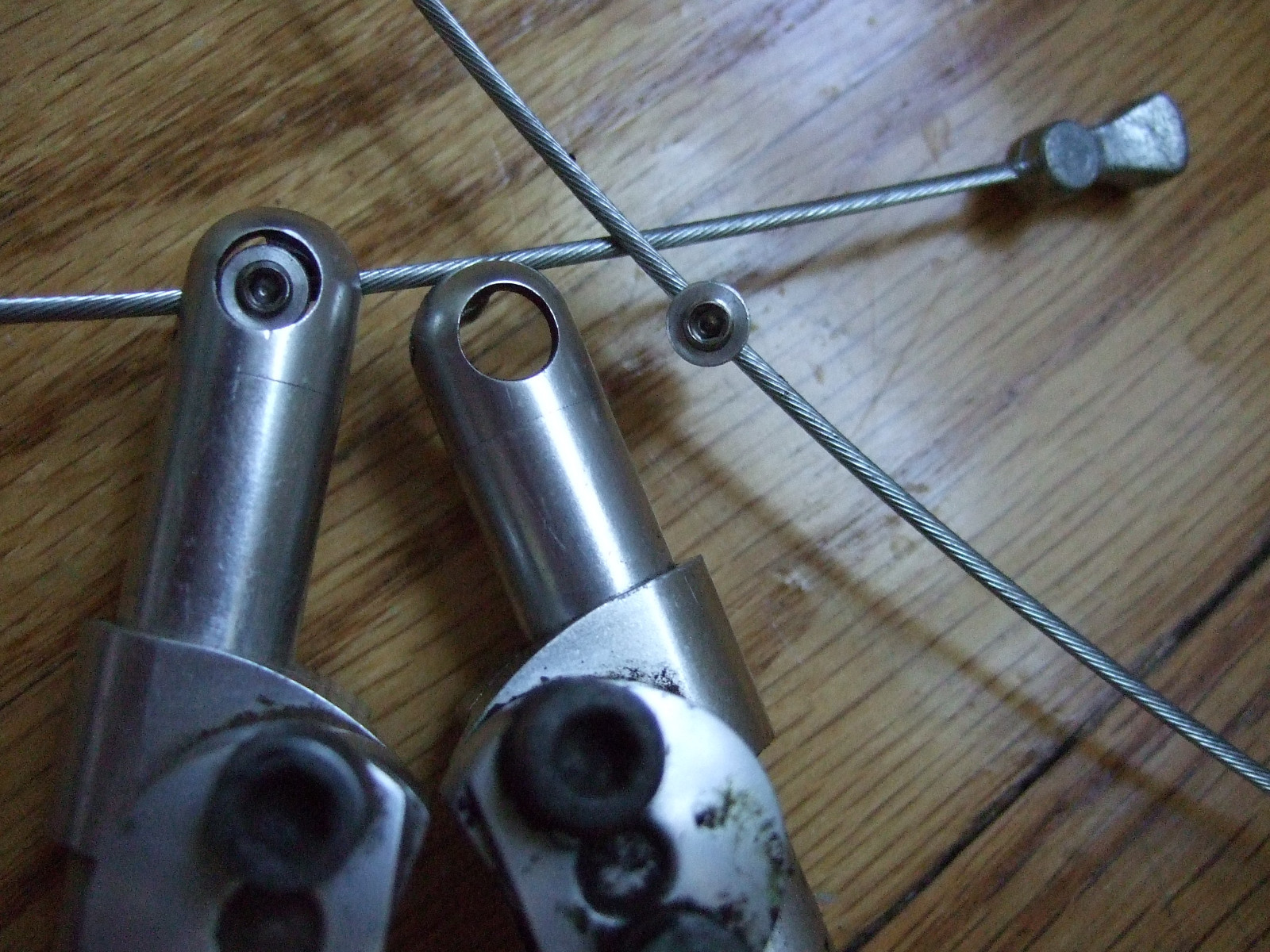 TWO brake straddle cable end clamp vintage Avid Grafton Knarp CNC Cantilever VRC