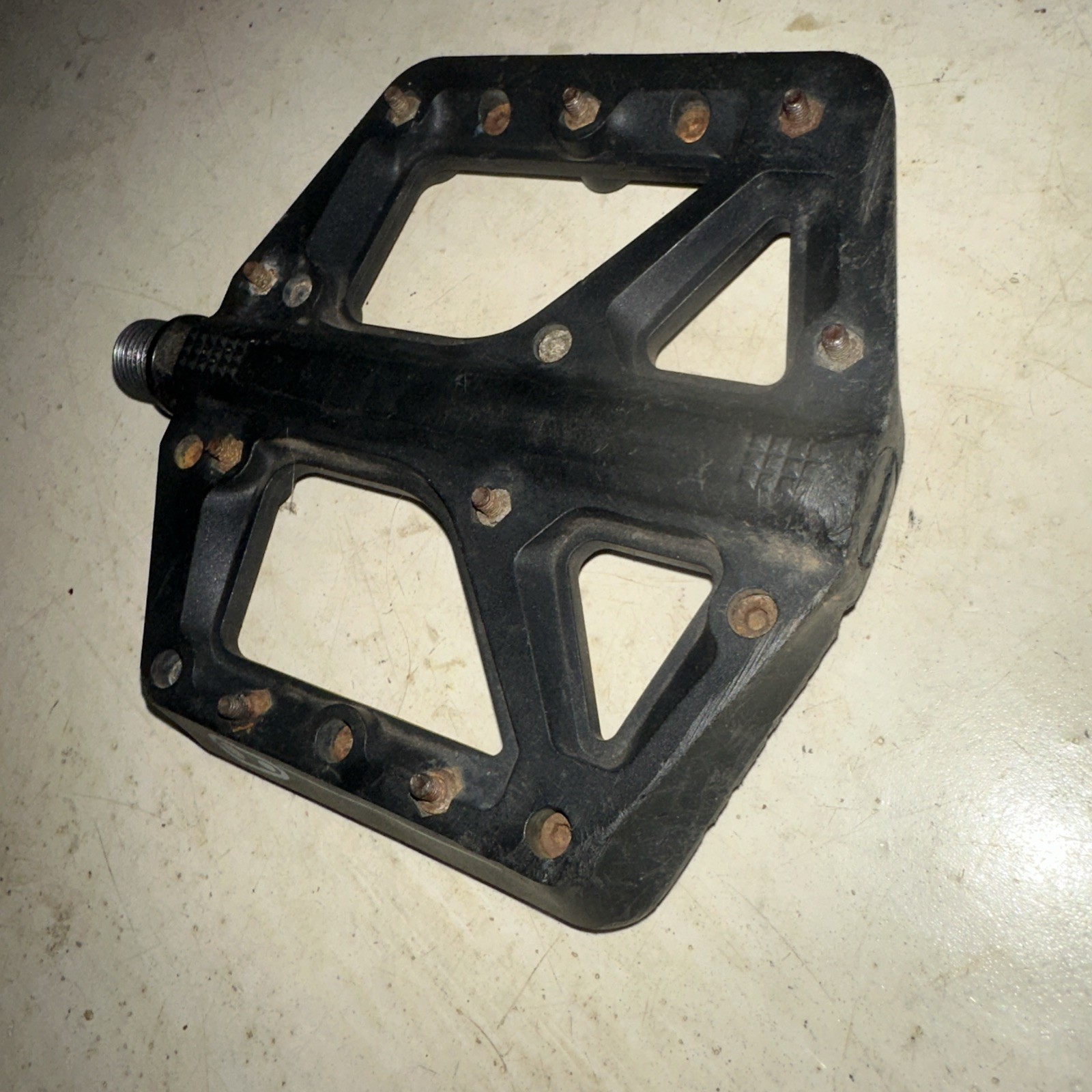 RIGHT Pedal Crank Brothers Stamp 1 Flat Platform Replace Black Mountain Bike Fix