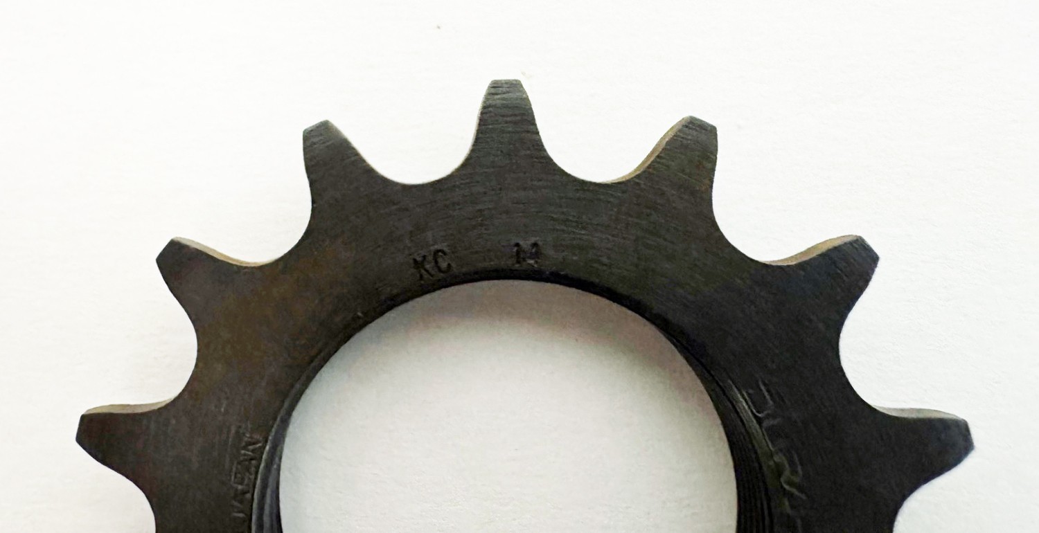 Shimano Dura-Ace SS-7600 14 Tooth 1/2 X 3/32 Sprocket – Y27914000