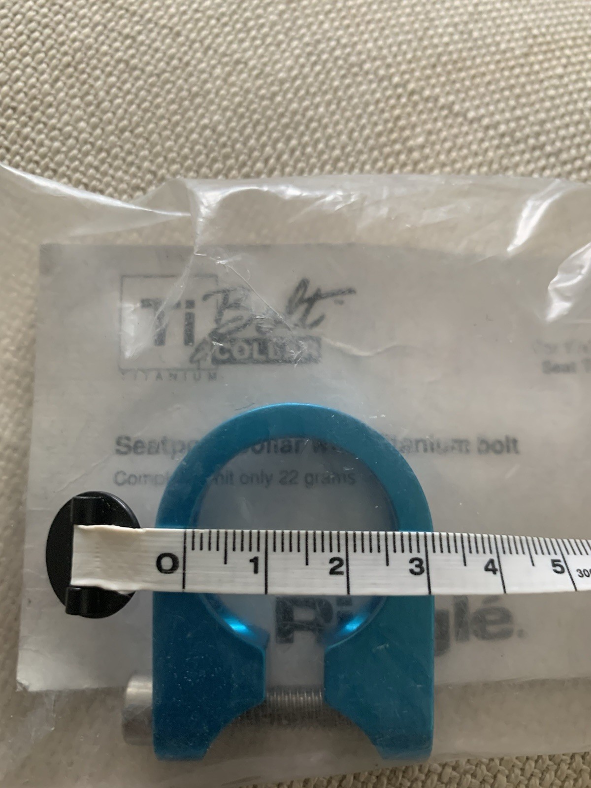 RINGLE SEATPOST COLLAR/CLAMP Turquoise 1/1/8 NOS