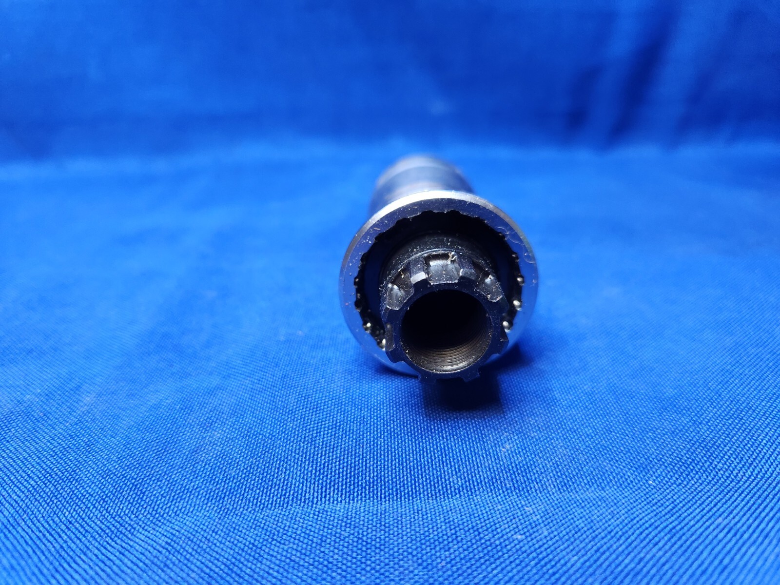 NOS Shimano BB-ES50 1.37 x 24 73 113mm