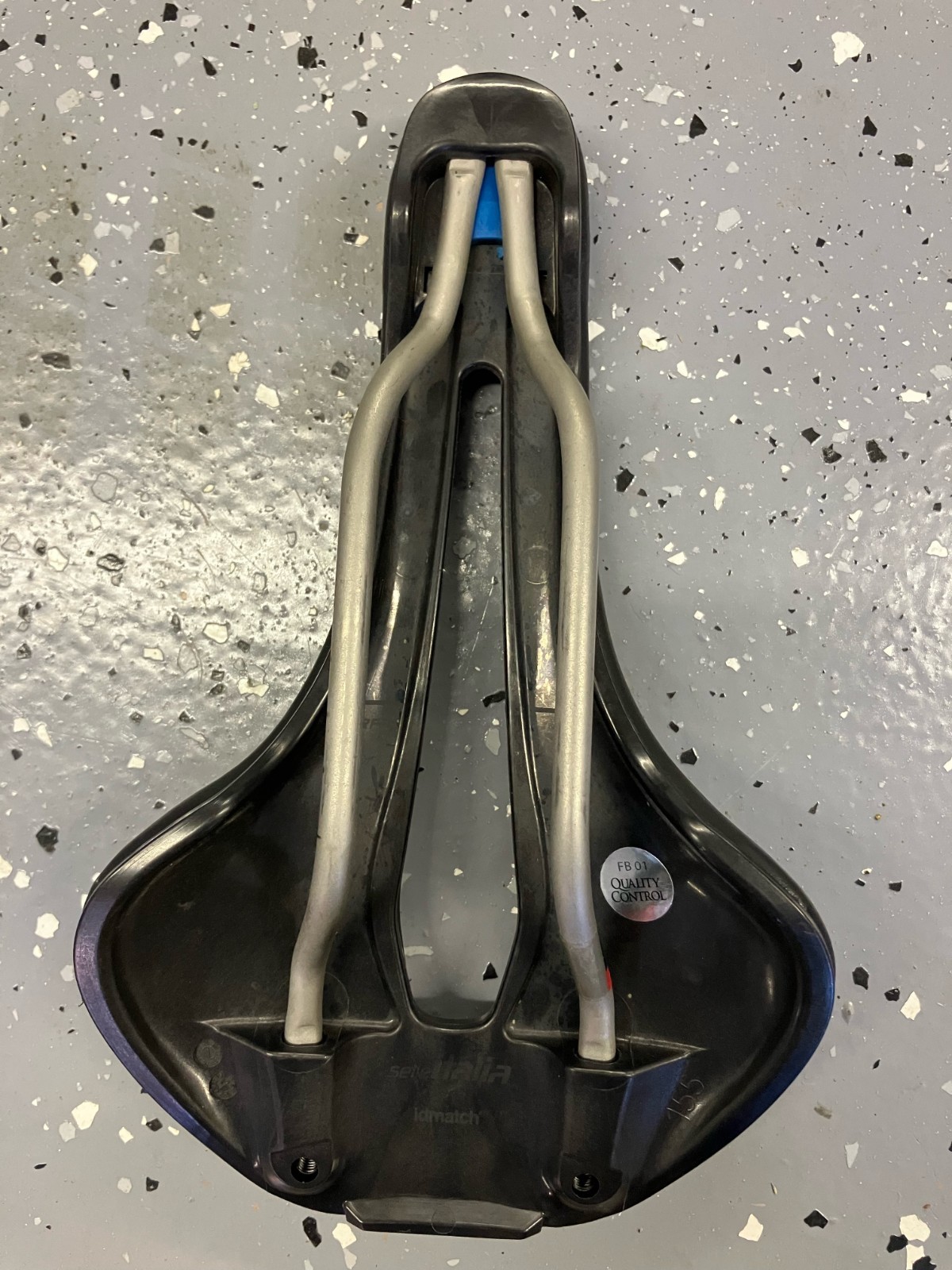 Selle Italia Max Flite Boost Superflow Boost TI 316 Cycling Saddle- Ti Rails