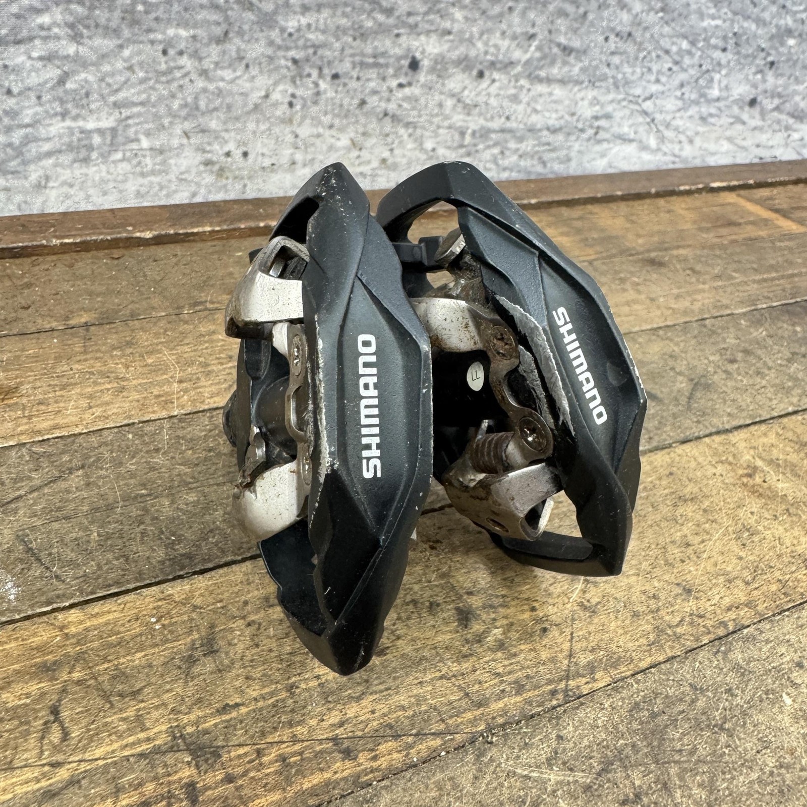 Shimano SPD PD-M530 Clipless Bike Pedals 9/16 Black Pair 450g MTB Gravel