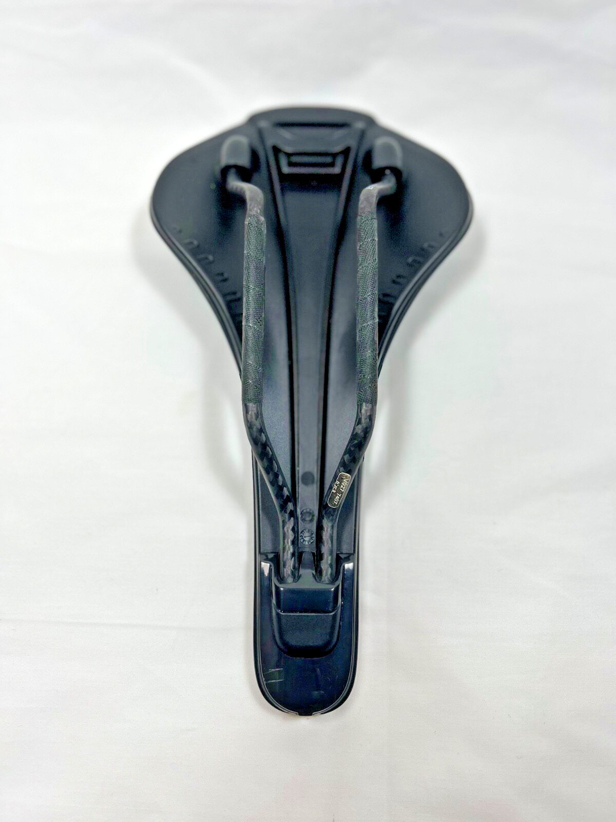 Fizik Antares R1 Versus EVO 139mm Carbon Rail