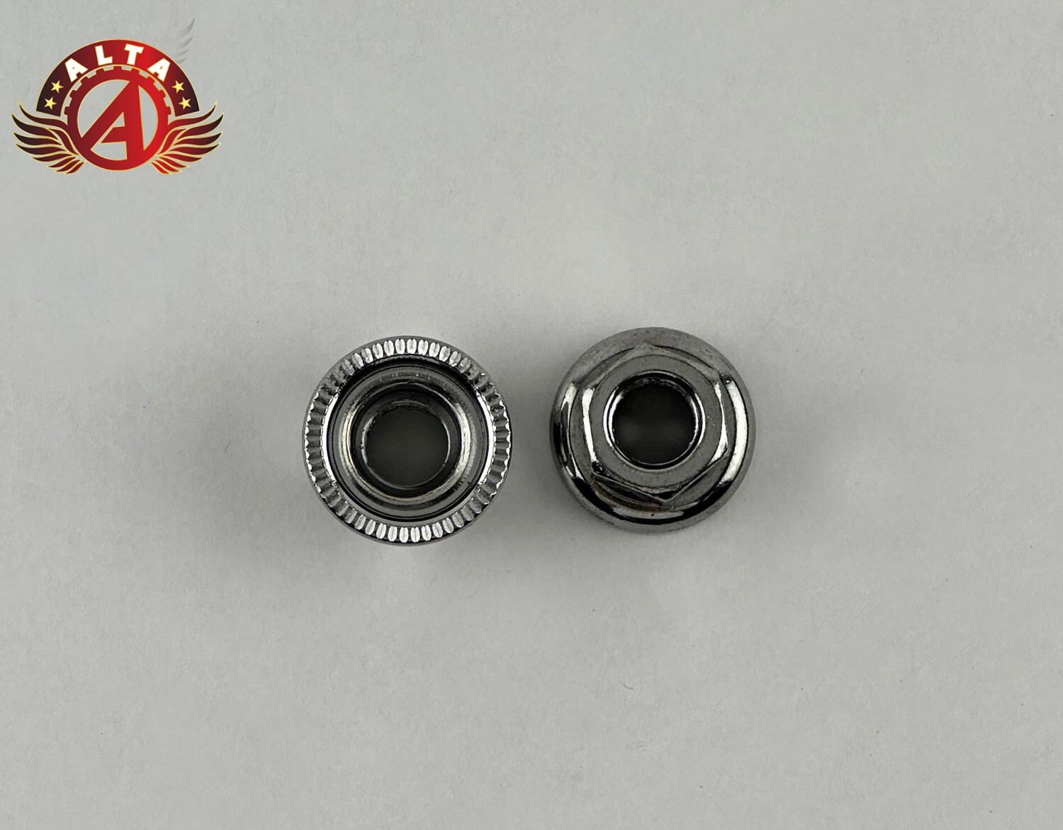 Bicycle Bike Hub Axle Nut with Rotating Washer – 3/8″ x 26T – Chrome – Set of 2.
