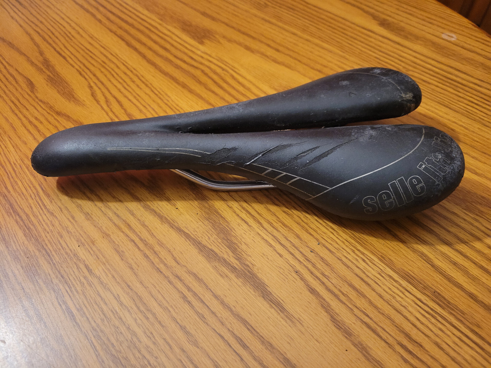 Selle Italia SLI Saddle Black Leather Vanox Rails Cutaway