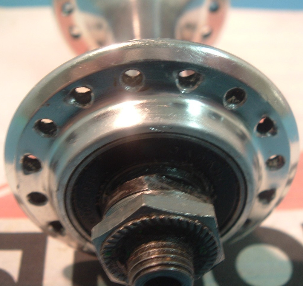 Suntour XC-Pro Grease Guard Front Q/R MTB Hub 36H-Sealed Bearing- VGC++