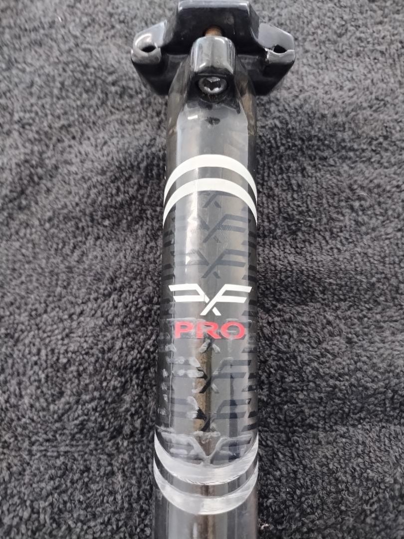 Pro Performance Carbon Seatpost 31.6mm 350mm