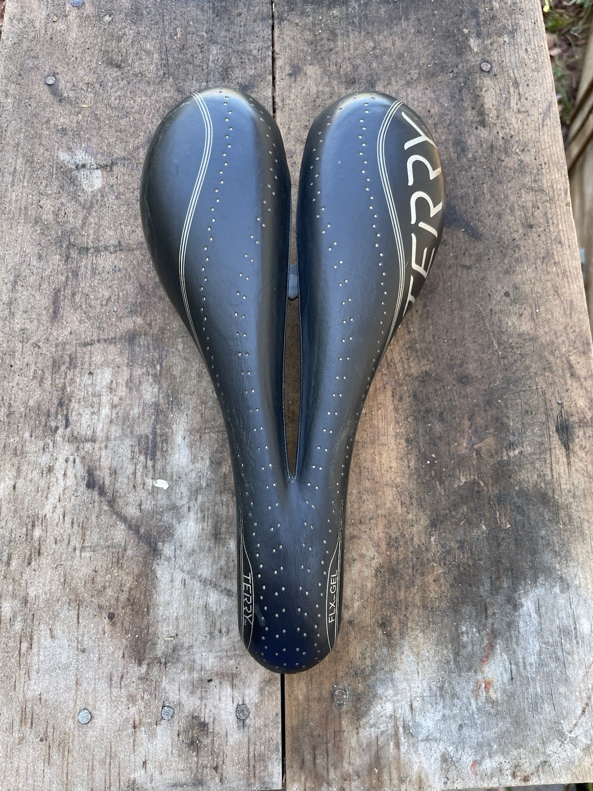 Terry Women’s FLX Gel Bike Saddle – Comfortable Flexible Center Cutaway Seat