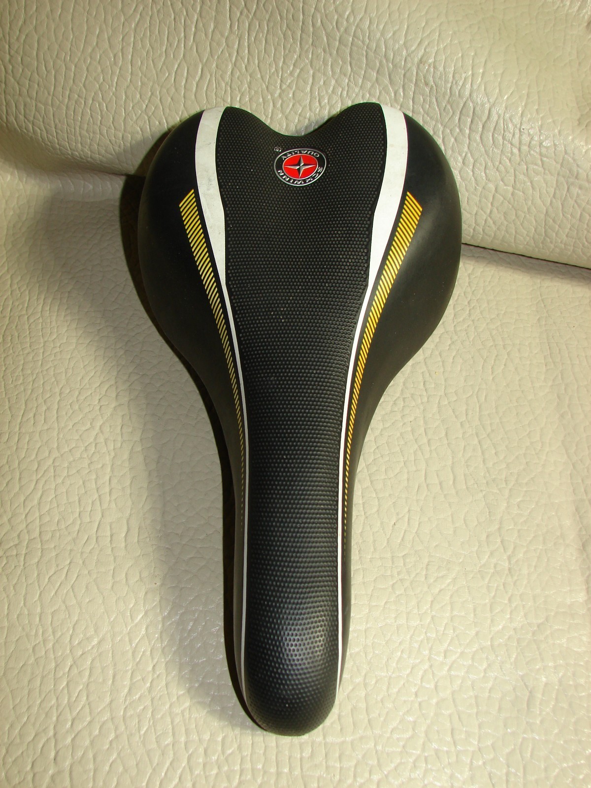 Schwinn Cionlli Bicycle Seat/Saddle with Yellow & White Stripe Design -#30